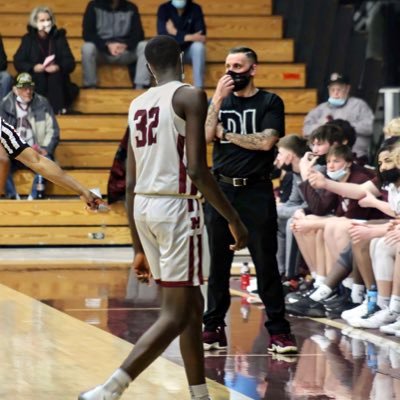 c/o of 24🎓 Moline High School #34 3.6 GPA 6’5 Illinois AAU:QC Shockers⚡️