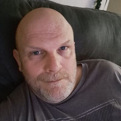 parkingmartian's profile picture. I like cool and interesting things. i.g. Birds 🐦 🦃 🦉  🦅