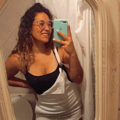 __MoreRodriguez's profile picture. 