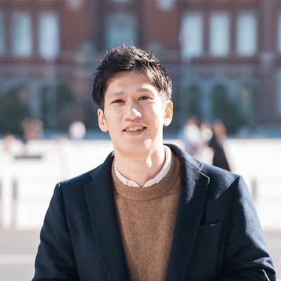 フリーランスで動画編集代行/納品実績400本以上/Vlog系のYouTubeを自身で1CH収益化(現在不定期配信)/Webライター経験あり/お仕事のご相談はDMまで/ポートフォリオ(動画,サムネ,YouTube台本):https://t.co/xTDI5mrKQW