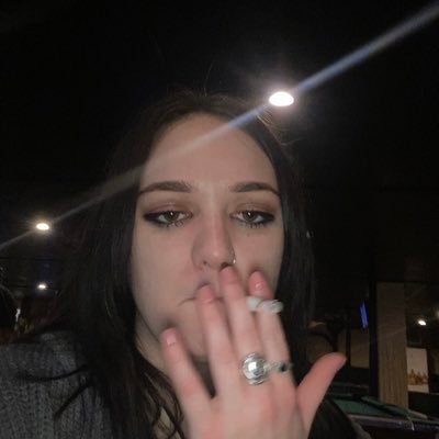 welcome to my new twitter 🥨