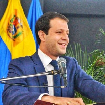 Alcalde Reelecto de #ElHatillo. Comprometido con el cambio y el progreso de mi país. Fiel creyente en el @CambioEnPaz y en la #VenezuelaPOSIBLE 🇻🇪