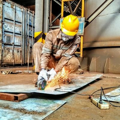 Tetap utamakan K3
Kerja kerja kerja