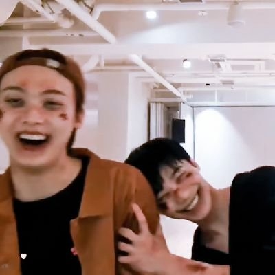 moonbiiii's profile picture. 