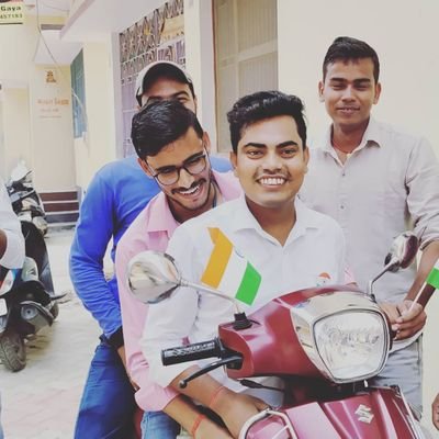 Vimalku39749132's profile picture. I am berojgar