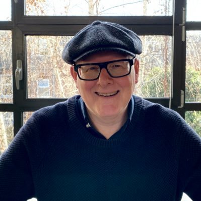 Delivers and manages digital products, teams and businesses. #agile #ux #sd. Govt, media, telco, FS, tech. Built an ecohouse: https://t.co/dWsFys2dja. He / him.