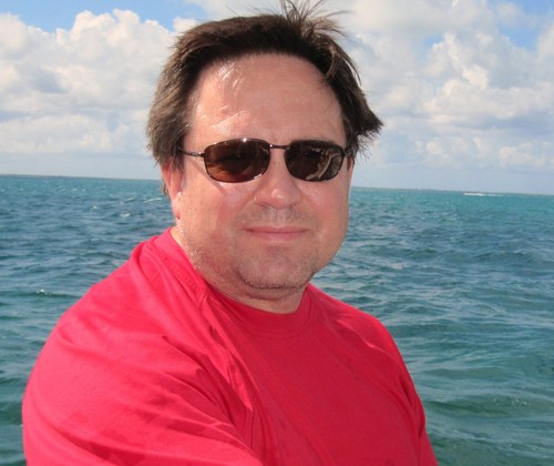 Retired Navy Electronics Technician (Sub & Surface).
Currently Retired from Leidos Field Service Technician