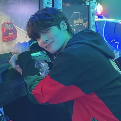 STRAY KIDS 8
내 안정감은 자연스럽고 스트레이 키즈는 최고