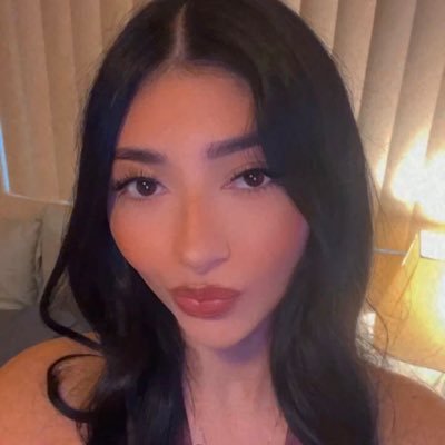 stay true to yourself🦋