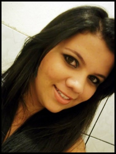 Bom mesmo é ir à luta com determinação, abraçar a vida com paixão, perder com classe e vencer com ousadia !