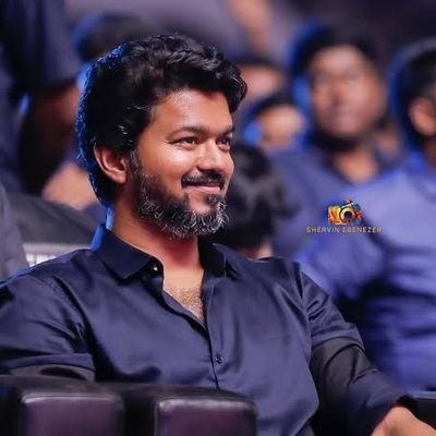 luv u thalapathy 🥰... yennoda Annan 🥰💜 Keep smiley😉
❤️❤️❤️ don't hurt anyone.
All is well ✨...☺️@actorvijay. ... #thalapathyvijay