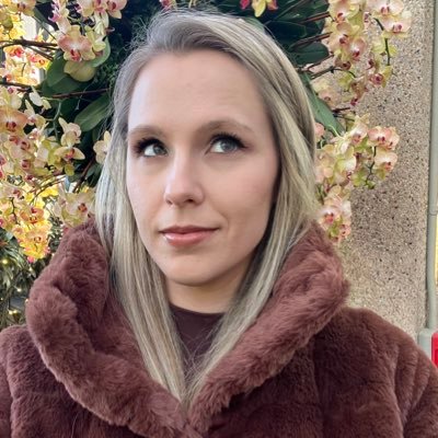 jessicakitrys's profile picture. pro baller | YouTuber | coffee addict