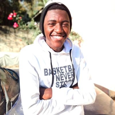 3kabwe's profile picture. Sports enthusiast|| Chelsea/Team Ya Ziko|| Master procrastinator|| Student who needs money||⏳