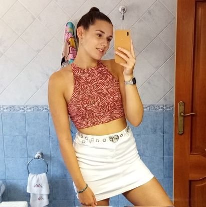 marineeta__'s profile picture. 