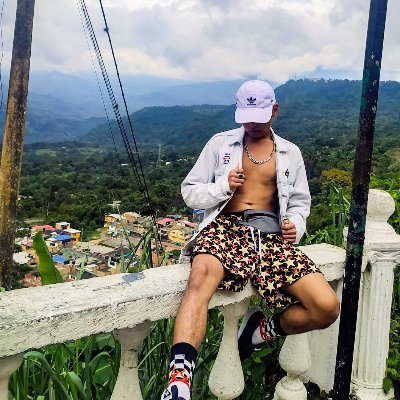 FelipeReina19's profile picture. 