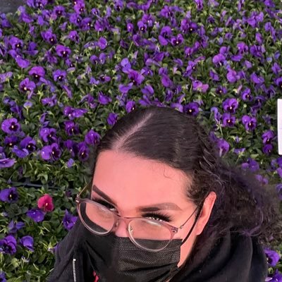 brujariasx's profile picture. pls fuck off or kys