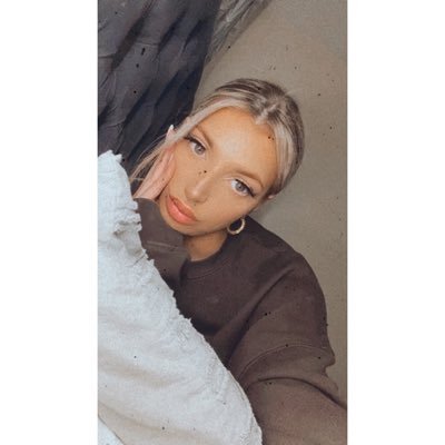 Meganhopgood's profile picture. 26