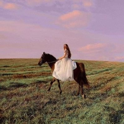 MenereOkon's profile picture. A fan of contemporary art and science.
Equilibrium is my idol