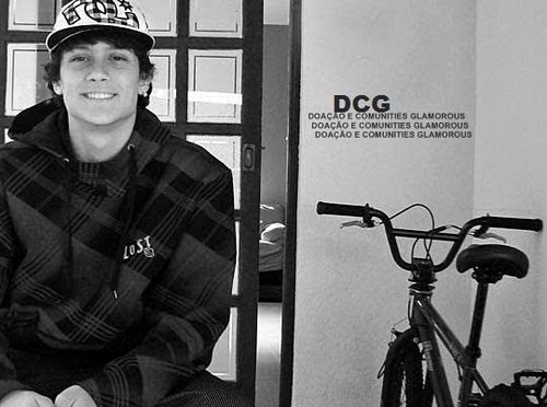 Ora quem sou eu , eu sou o Diego Júnior , porra ! u.u