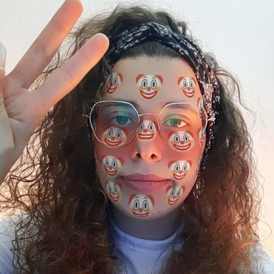 soylapepi1234's profile picture. Politóloga, feminista, republicana y un poco bollera. Abascal tiene una hoguera preparada para mi 🤷‍♀️