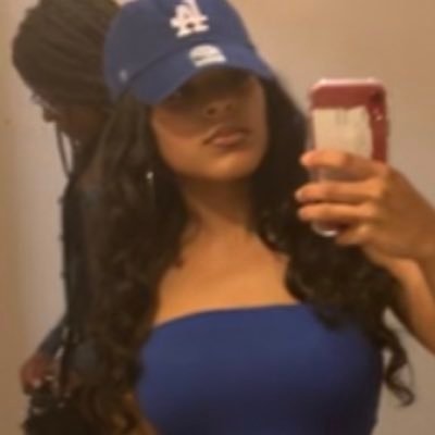 shy_glizzy77's profile picture. 