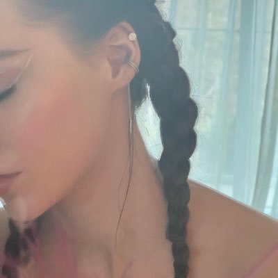 ccelestialbody's profile picture. ladies first, baby, i insist