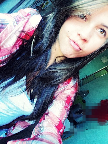 Sou ignorante, chata e estressada mesmo. Foda-se.