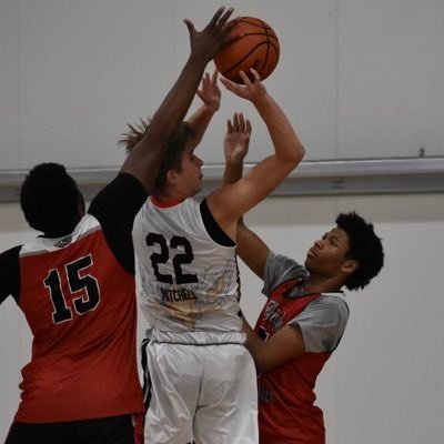 2024 | SG,SF,PF| 6’5” | 205 lbs |Benedictine College Prep| Richmond VA | 3.65 GPA | 1090 SAT | AAU=17ppg 7rpg 4apg | AAU= J&R Jayhawks and United Sports Academy