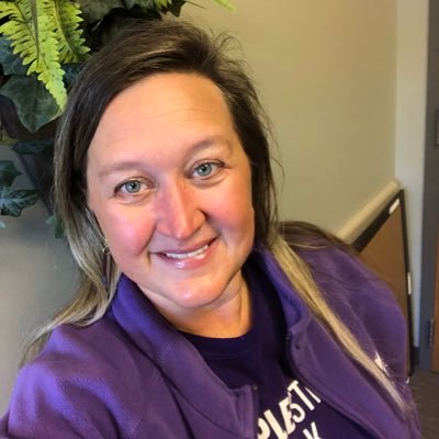 Believer 📖 Wife 💍 Wildcat Mom 💜MTSS Literacy Support Specialist 📚 @LitMTSSolathe ✏️ Local LETRS Facilitator 📝PanCAN advocate @pancankc 💟 @EdCampJOCOKS🌻