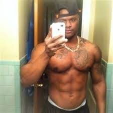 jdhd8363u3i393b's profile picture. haha yeah