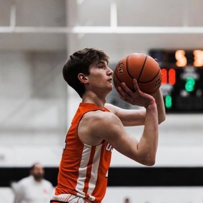 @pierce_branting Shelby NE📍OHS ‘22🟣SOS Baseball ⚪️⚾️🏀