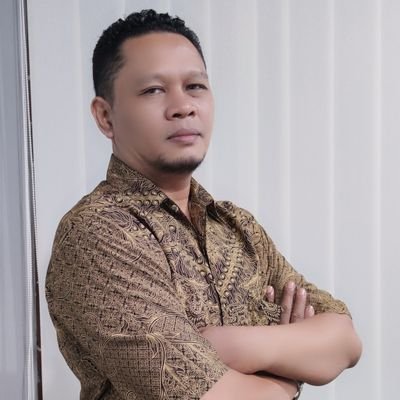 holisk's profile picture. GOD is Watching, give HIM a good shows.