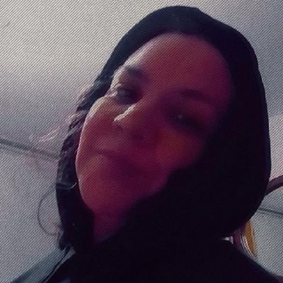 Norteña, sonorense, jugando entre chaquiras y astillas de vidrio y madera ... @Mechabili_S