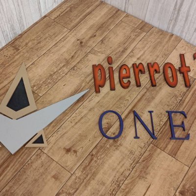 pierrotONE_'s profile picture. pierrot‘ONEとして主に工作や芸術、実験等を行なってます。よろしくお願いします ^_^