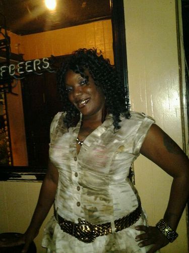 im a very loving friendly person who wants a lot out of life