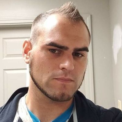 AaronMo89604226's profile picture. 