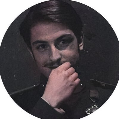 أخصائي طب طوارئ👨🏻⚕️ @modgovksa. اللهم ارحم من هم في ودائعك، وبرد عليهم قبورهم، واجعل الجنة دارًا لهم.
