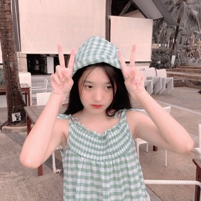 Run by Fan ✞︎ MCMXCIX ;  𝒌𝒏𝒐𝒘𝒏 𝒃𝒚 𝒕𝒉𝒆 𝒏𝒂𝒎𝒆 Purewarin Kosiriwalanon;  currently living in her own Giftēd fairytale, khā 𑁍