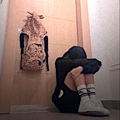 Yanlzbirrabia's profile picture. 