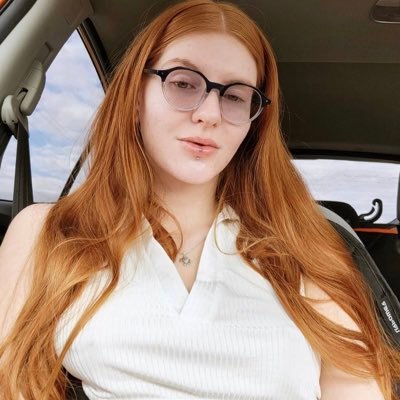 🦀 Red head, 5’9’’ , switch, pansexual... Model/ Actress ⚡️ INDEPENDENT ⚡️Insta: @Janefucknrogers