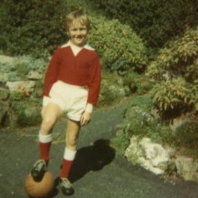 DavidBe52286193's profile picture. 