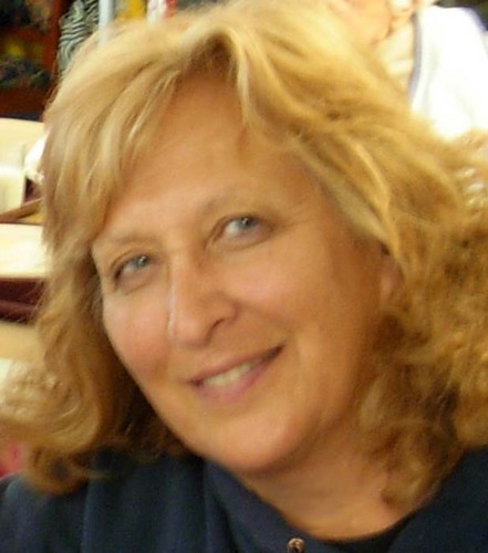 janbits's profile picture. Artist, Graphic Designer, Knitter, Horsewomen, Gardener and person trying to remain balanced and centered in the midst of it all.  Life is good.