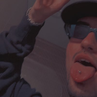 𝙅𝙪𝙨𝙩 𝙜𝙧𝙤𝙬𝙞𝙣𝙜 𝙬𝙞𝙩𝙝 𝙩𝙝𝙚 𝙛𝙡𝙤𝙬.