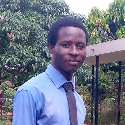 My name is Noah Binche, I am a GIS Analyst and a WebGIS developer. I love maps and I help companies make meaning out of their data using maps.