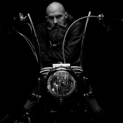 Fine Art & Landscape Photographer | builder | pavement surfer | Veteran | Give more than you take
