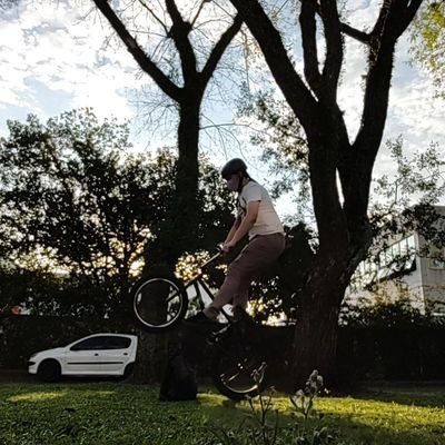 I like to think I make software safer for people.
Sr. Product Security Analyst,
Filesystem, Secure Boot, Kernel, grub, CTF, reverse engineering
