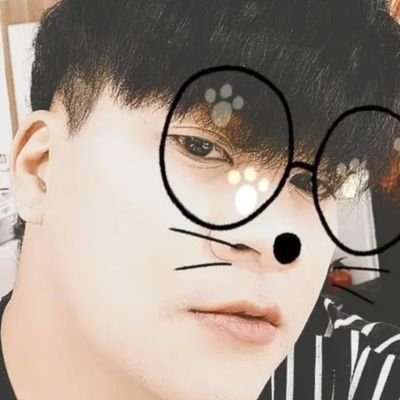 Benz41812595's profile picture. 