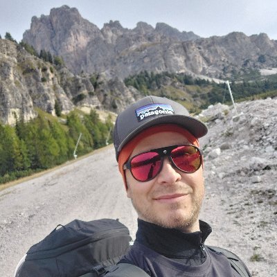 SzymonJaskula's profile picture. If you wanna get there, just HODL :)
🧗‍♂️🏔