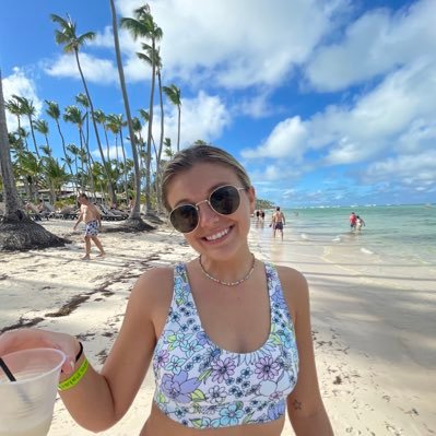 ellembirkeland's profile picture. 