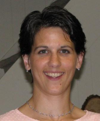 KnittingKnicely's profile picture. Christ Follower, Homeschooler, Mom of Six, Avid Knitter/Crocheter, and Spinner who loves to work out and stay fit and healthy!